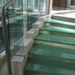 GLASS STAIR (2)